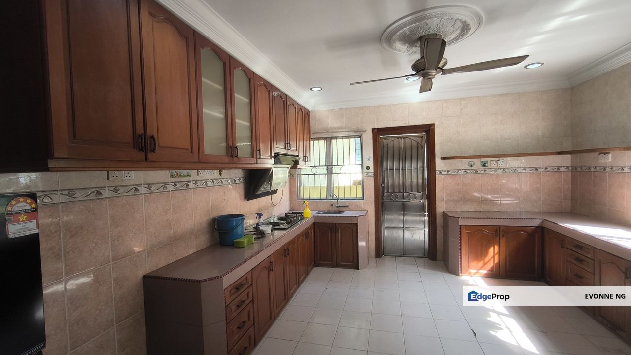 Semenyih Taman Tasik Semenyih 2 storey Bungalow  , Selangor, Semenyih