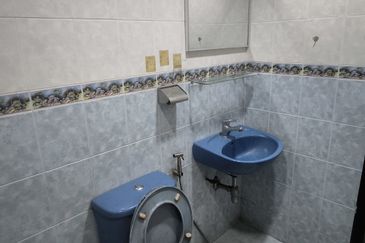 Taman Tasik Semenyih (Lake Residence)