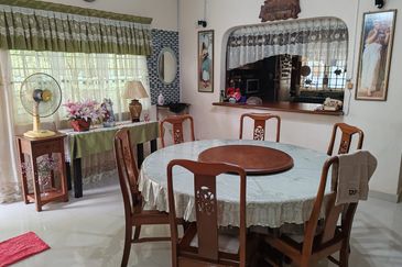 Kajang Taman Bukit Freehold Semi D House  