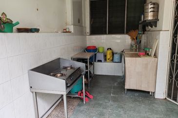Kajang Taman Bukit Freehold Semi D House  