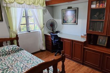 Kajang Taman Bukit Freehold Semi D House  