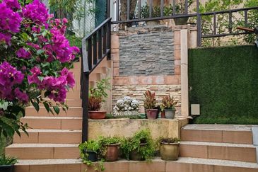 Kajang Taman Bukit Freehold Semi D House  