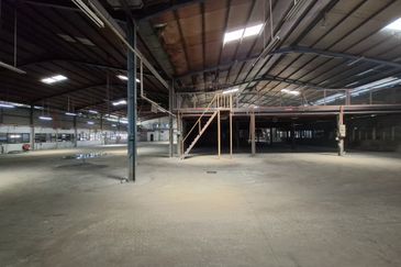 Kajang sungai balak detached factory for rent   