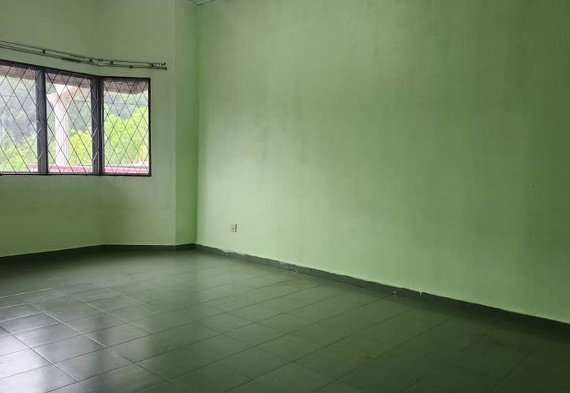 Taman Jasmine Kajang Freehold Fully Extend Double Storey Terrace 