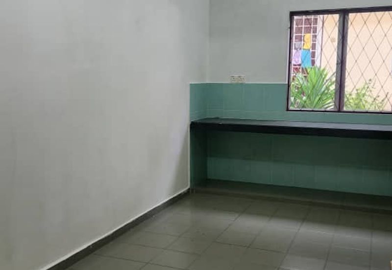 Taman Jasmine Kajang Freehold Fully Extend Double Storey Terrace 