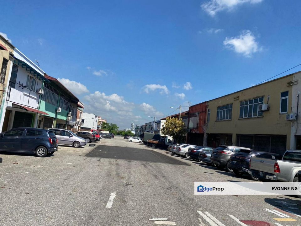 Kajang Utama 1.5 Storey Freehold Terrace Factory   , Selangor, Kajang