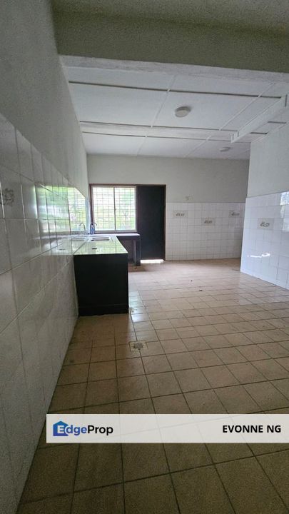 Serdang Taman Serdang Raya Double Storey Terrace House Near MRT, Selangor, Seri Kembangan
