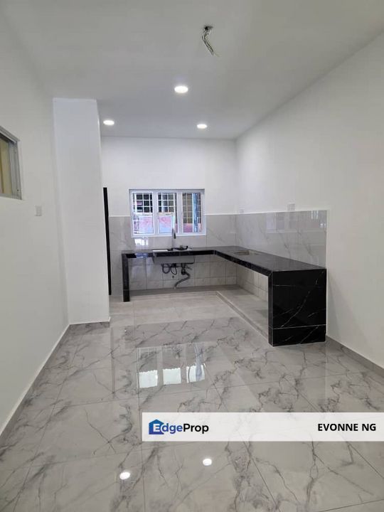 Cheras Taman Sri Aman Newly Renovated Double Storey Freehold House    , Selangor, Batu 9th Cheras