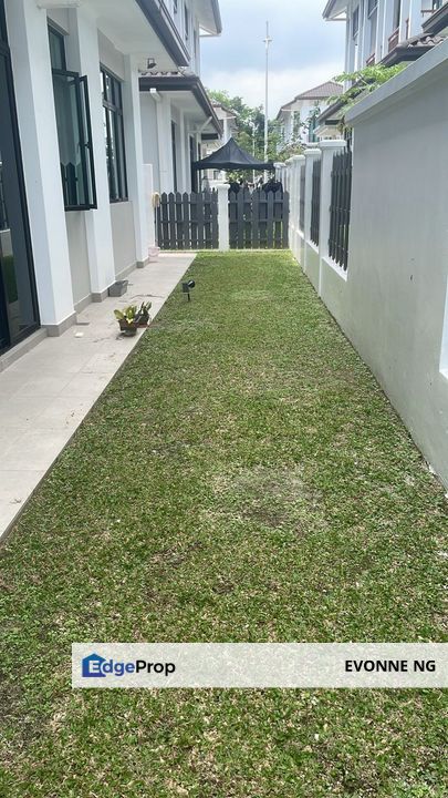 Eco Majestic Tenderfield Freehold Reno Gated Double Storey Cluster Semi D   , Selangor, Semenyih