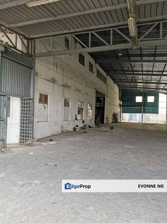 Semenyih Sungai Lalang 1.5 Storey Semi D Factory     , Selangor, Semenyih