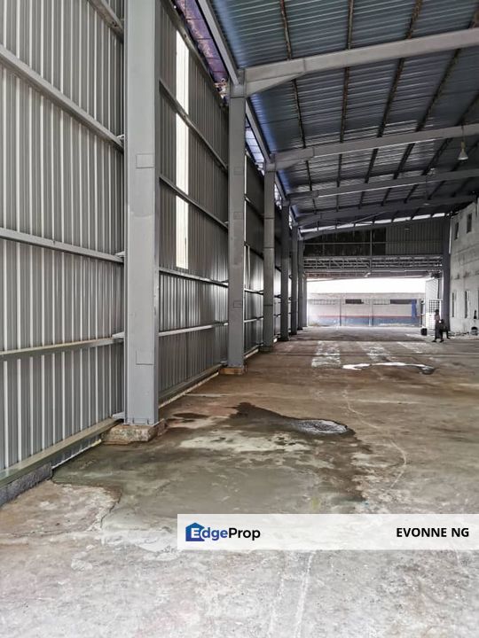 Semenyih Sungai Lalang 1.5 Storey Semi D Factory     , Selangor, Semenyih