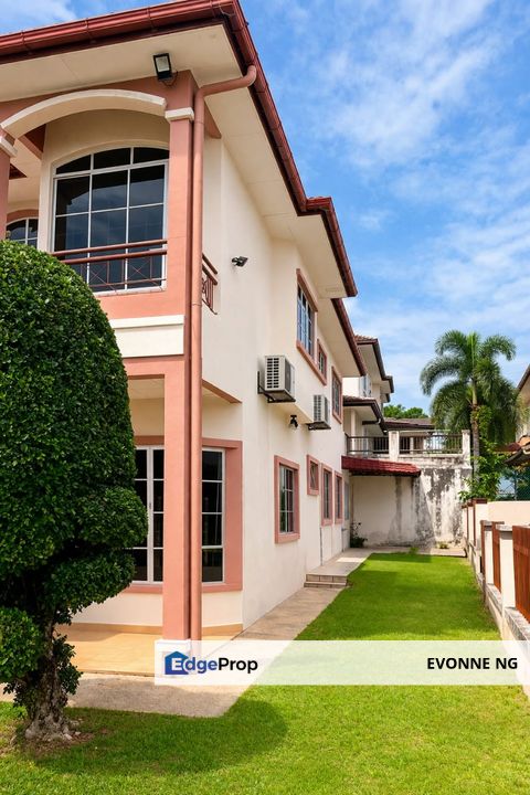 Kajang Taman Bukit Mewah Freehold Gated Guarded Double Storey SemiD, Selangor, Kajang