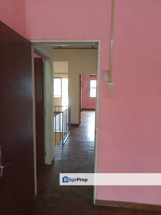 100% Loan 20x80 Spacious Near MRT Taman Sri Reko Kajang, Selangor, Kajang