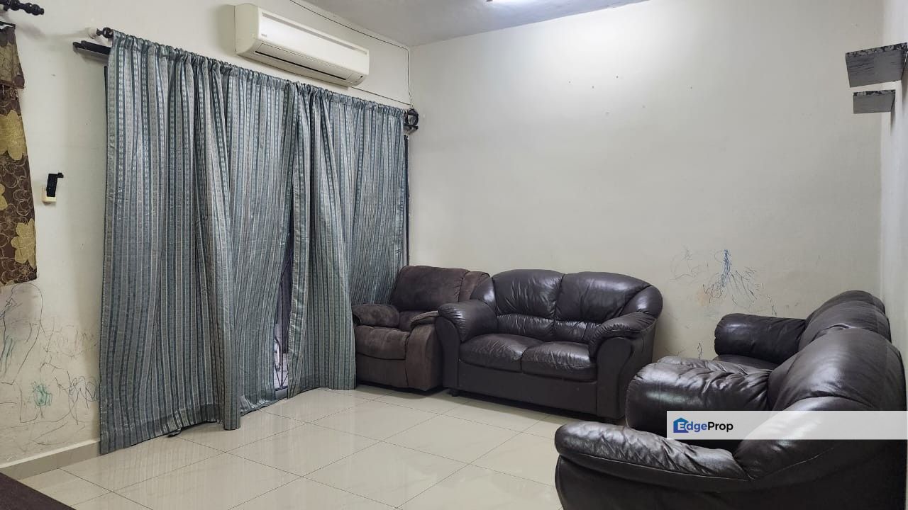 Taman Sungai Jelok Kajang Freehold Reno 20 x 70 For Sale, Selangor, Kajang