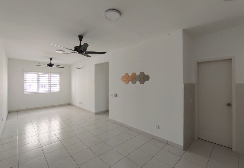 Karisma Apartment @ Eco Majestic