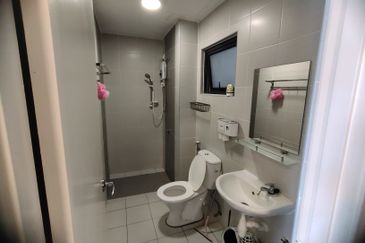 Kiara Plaza Service Apartment @ Semenyih