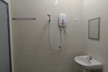 Bandar Sungai Long, Selangor 2 Storey Terrace for Sale