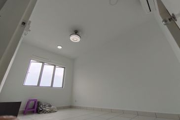 Karisma Apartment @ Eco Majestic