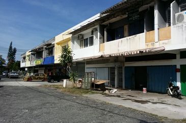 Taman Hiew Piow Shop For Rent