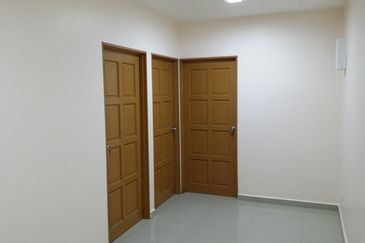 Taman Hiew Piow Shop For Rent