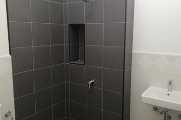 Mellowood @ Eco Majestic