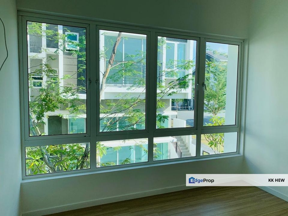 Tiara South, Semenyih, Selangor 3 Storey Semi D For Sale, Selangor, Semenyih