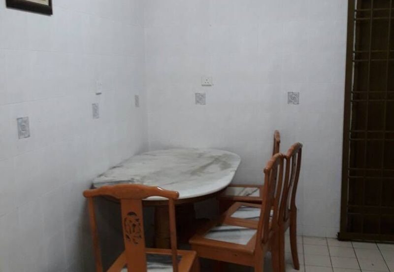 Bandar Sungai Long, Selangor 2 Storey Terrace House For Rent 