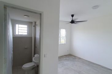 Kristal Villa Condominium