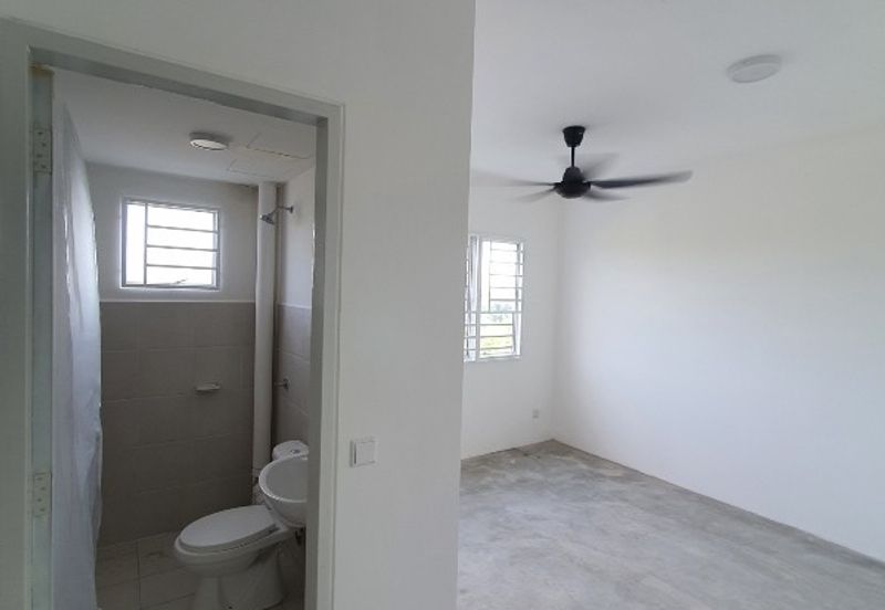 Kristal Villa Condominium