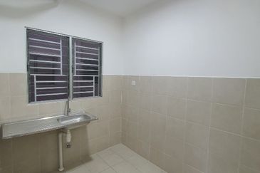 Kristal Villa Condominium