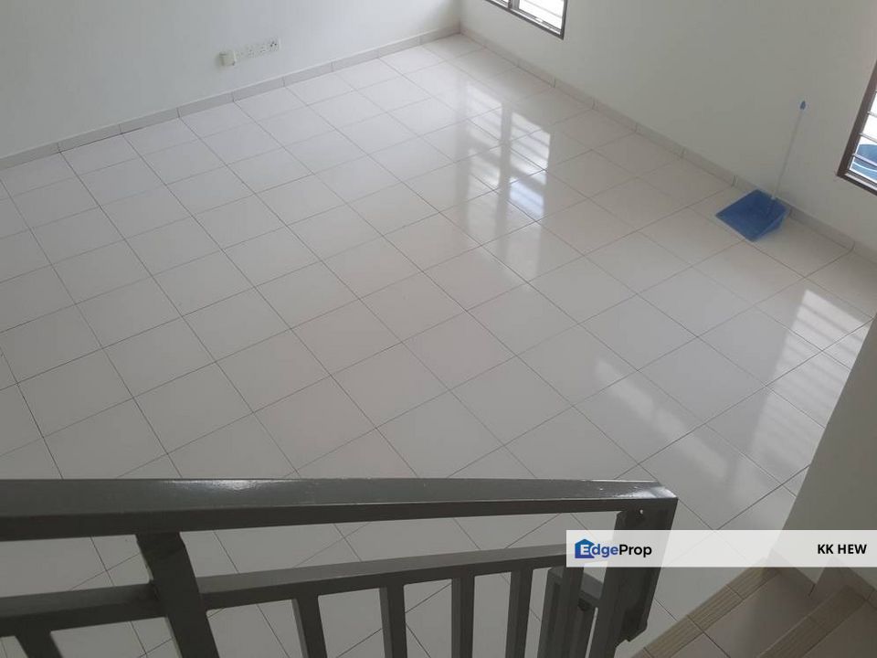 SETIA ECOHILL, SEMENYIH, SELANGOR 2 STOREY TERRACE HOUSE FOR RENT RM 1,200, Selangor, Semenyih