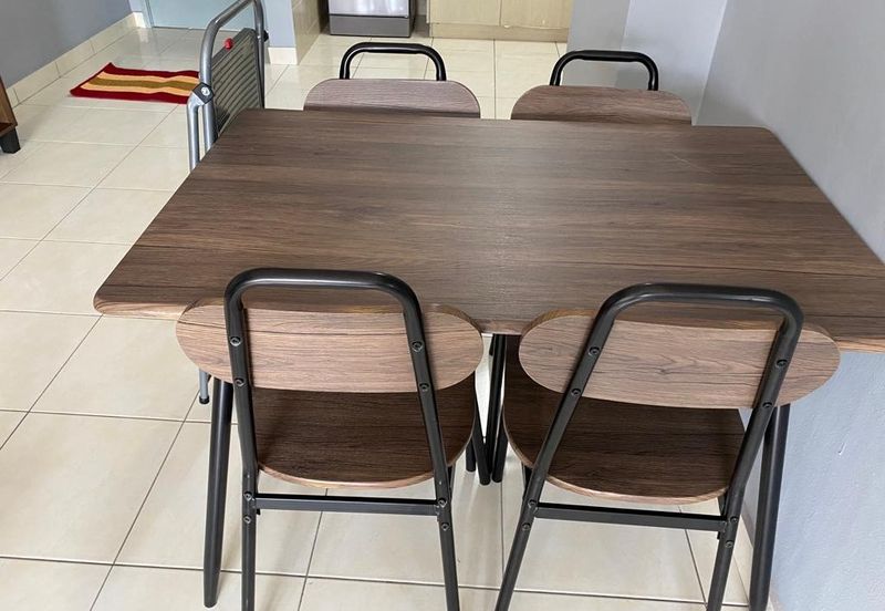 The Residence 1 @ Tiara East