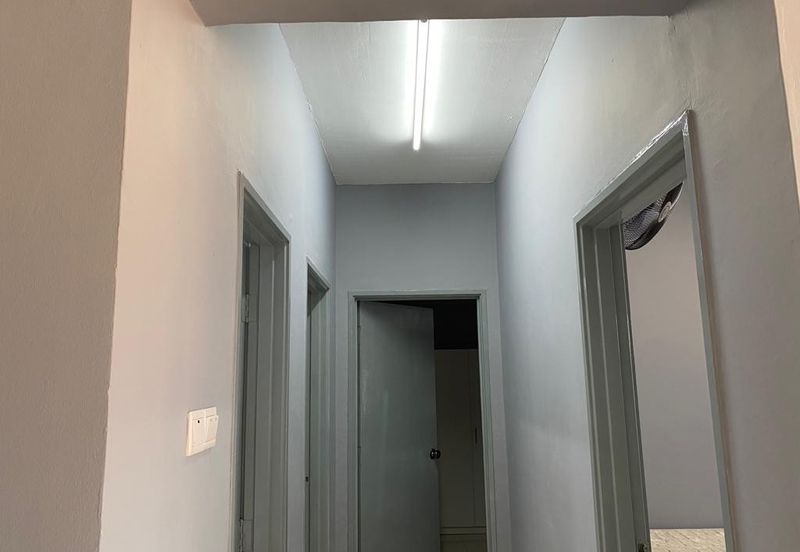 The Residence 1 @ Tiara East