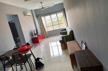 The Residence 1 @ Tiara East