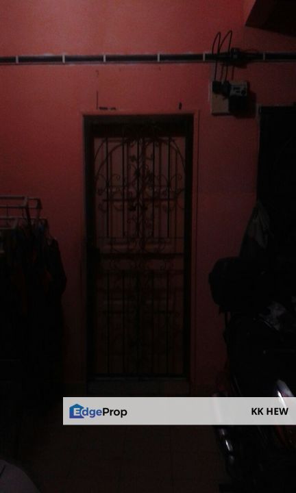 TAMAN SEMENYIH RIA, SEMENYIH, SELANGOR 2 STOREY TERRACE HOUSE FOR RENT, Selangor, Semenyih