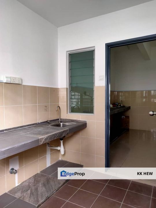 TAMAN SEMENYIH MEWAH, SEMENYIH, SELANGOR 2 STOREY TERRACE HOUSE FOR SALE, Selangor, Semenyih