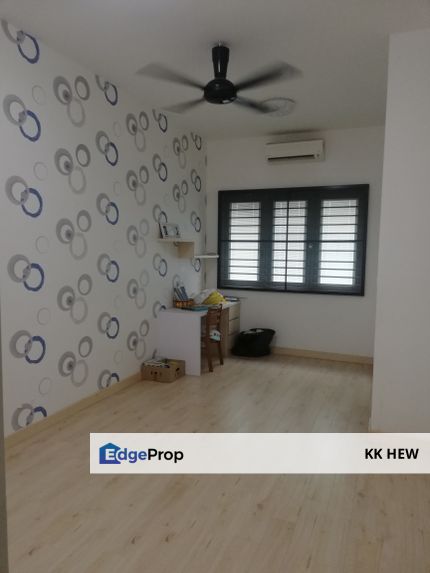 TAMAN SEMENYIH MEWAH, SEMENYIH, SELANGOR 2 STOREY TERRACE HOUSE FOR SALE (RENOVATED), Selangor, Semenyih