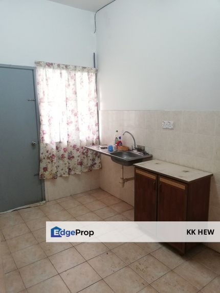 TAMAN ANGGERIK PERDANA, SEMENYIH, SELANGOR 2 STOREY TERRACE HOUSE FOR SALE RM600K, Selangor, Semenyih