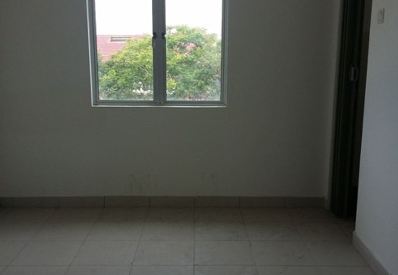 Taman Anggerik Villa