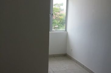 Taman Anggerik Villa