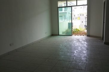 Taman Anggerik Villa