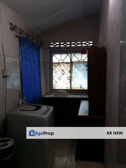 BANDAR TEKNOLOGI KAJANG, SEMENYIH, SELANGOR 2 STOREY TERRACE HOUSE FOR SALE (RENOVATED), Selangor, Semenyih