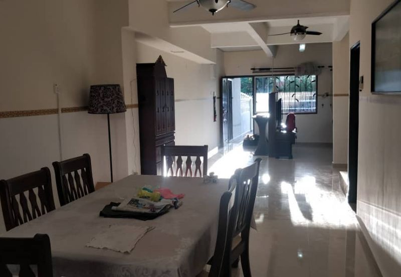 Jalan Bukit Cantik 1 