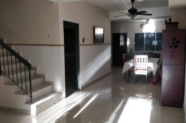 Jalan Bukit Cantik 1 