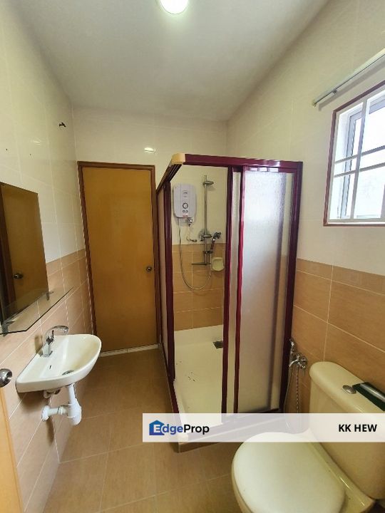 TAMAN BUKIT MEWAH, KAJANG, SELANGOR 2 STOREY TERRACE HOUSE FOR SALE (PARTIALLY FURNISHED), Selangor, Kajang