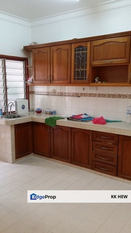 TAMAN BUKIT MEWAH, KAJANG, SELANGOR 2 STOREY TERRACE HOUSE FOR SALE RM520K, Selangor, Kajang