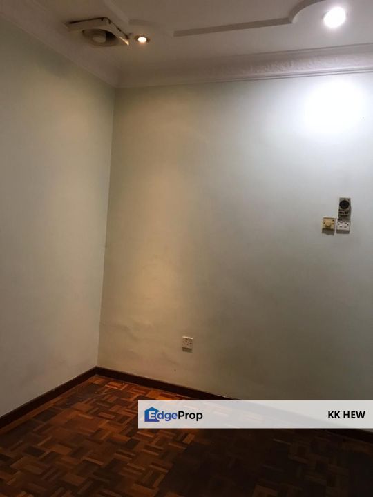 TAMAN BUKIT MEWAH, KAJANG, SELANGOR 2 STOREY TERRACE HOUSE FOR RENT RM1700, Selangor, Kajang