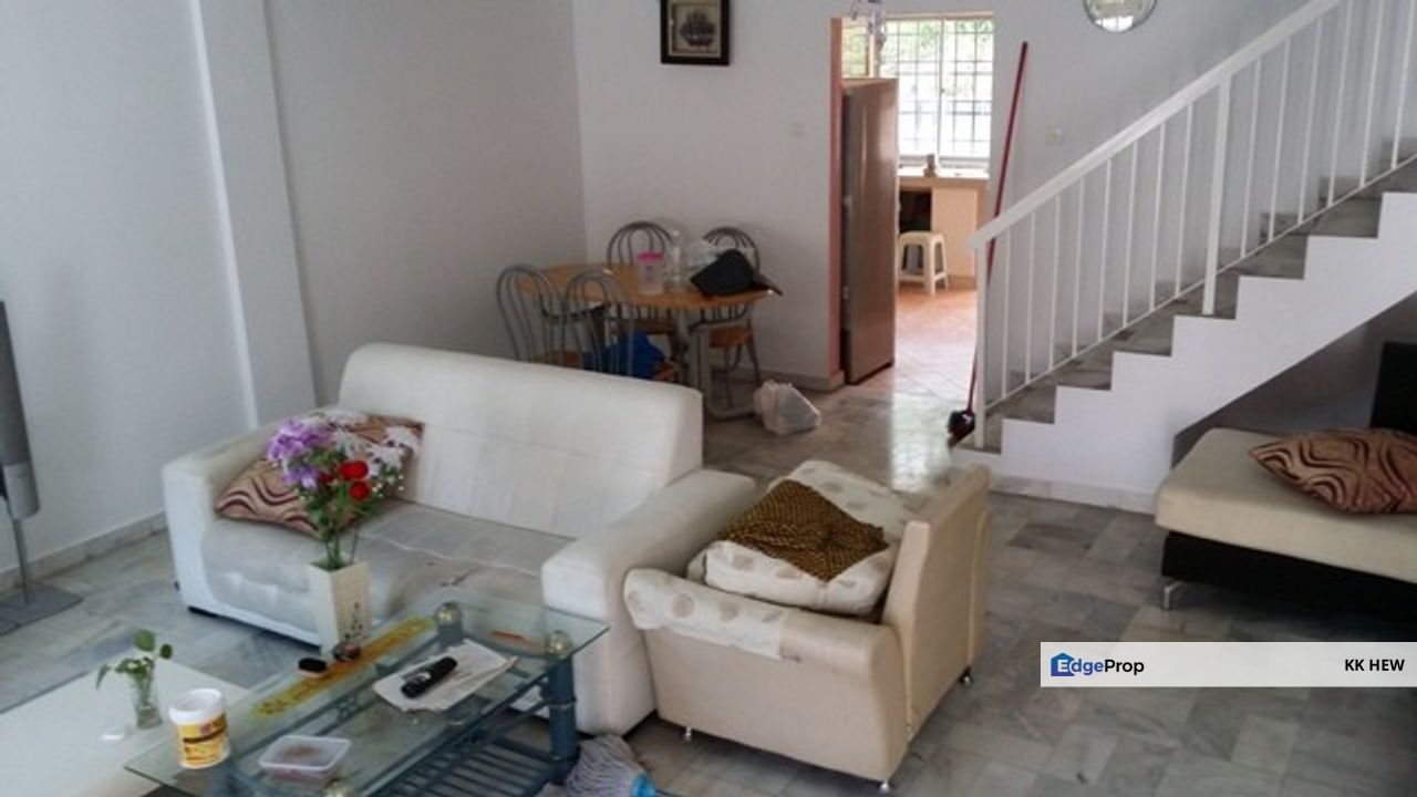 TAMAN KAJANG PERDANA, KAJANG , SELANGOR 2 STOREY TERRACE HOUSE FOR RENT (PARTIALLY FURNISHED), Selangor, Kajang