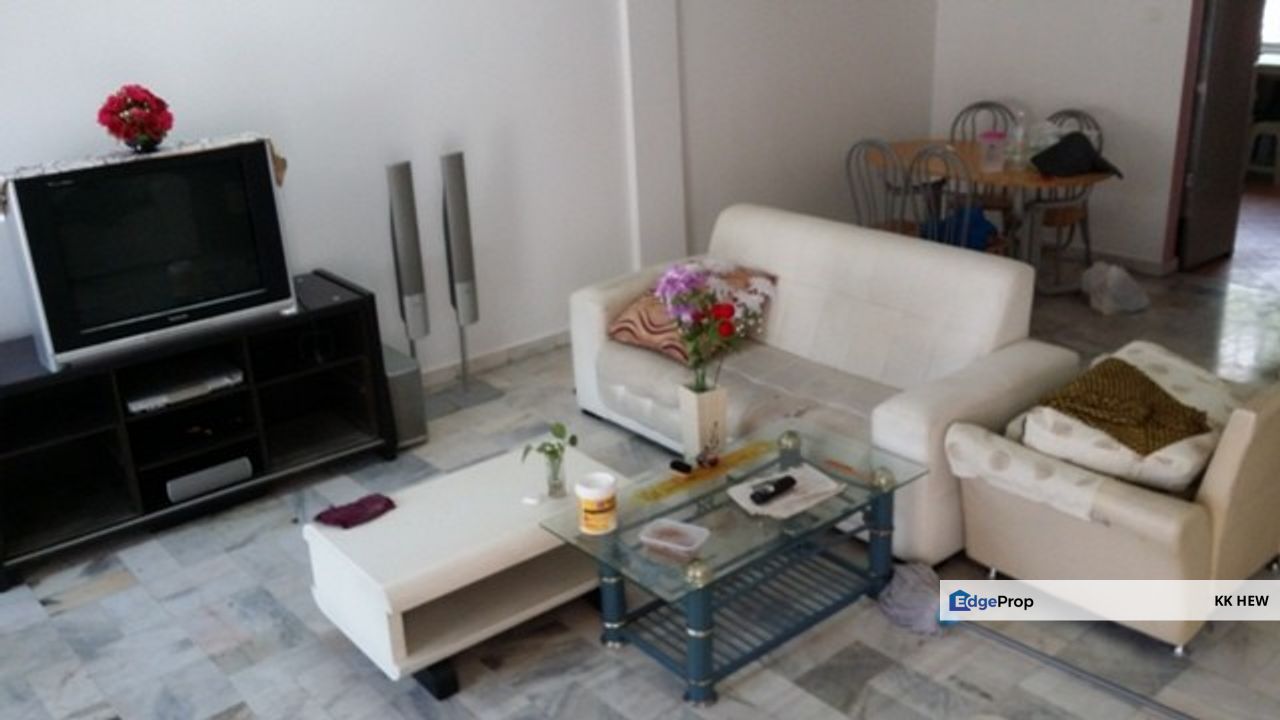 TAMAN KAJANG PERDANA, KAJANG , SELANGOR 2 STOREY TERRACE HOUSE FOR RENT (PARTIALLY FURNISHED), Selangor, Kajang