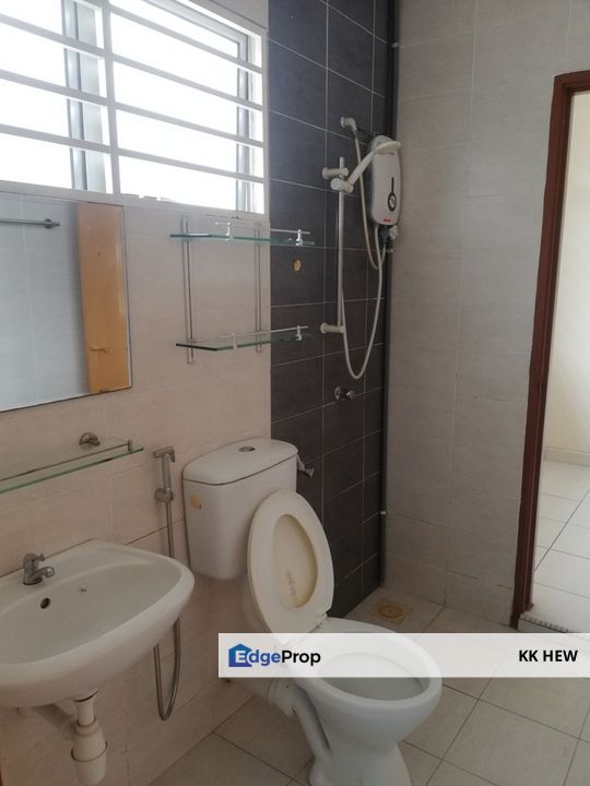 TAMAN KAJANG IMPIAN, KAJANG, SELANGOR 2 STOREY TERRACE HOUSE FOR RENT (RENOVATED), Selangor, Kajang